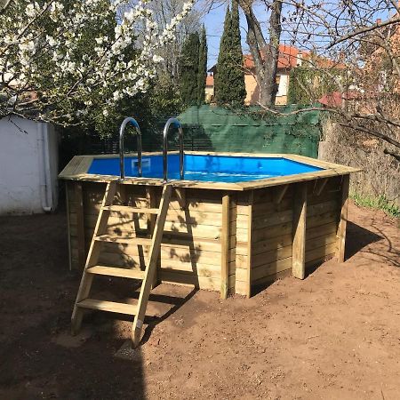 Charmante Maison Avec Piscine Quartier St James Монтелимар Экстерьер фото