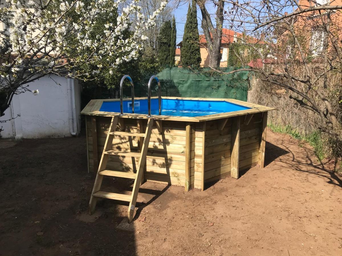 Charmante Maison Avec Piscine Quartier St James Монтелимар Экстерьер фото